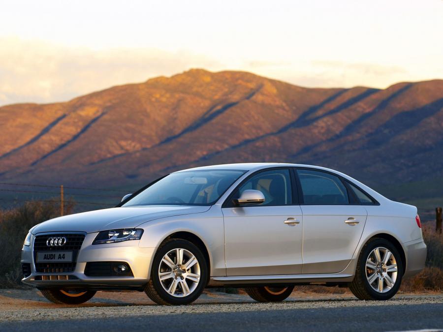  Audi A4 2.0 TDI Sedan (B8, 8K) 2007 года  (ZA) (фото 7 из 15)